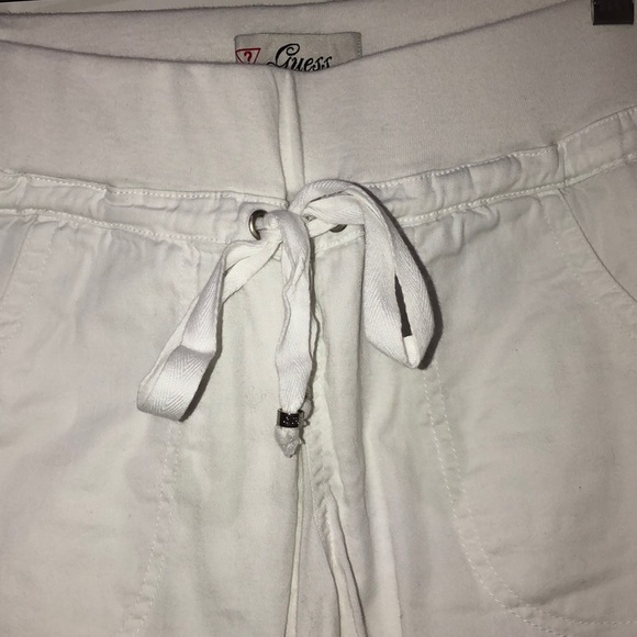 Jogger style cropped white Guess pants - Picture 2 of 6